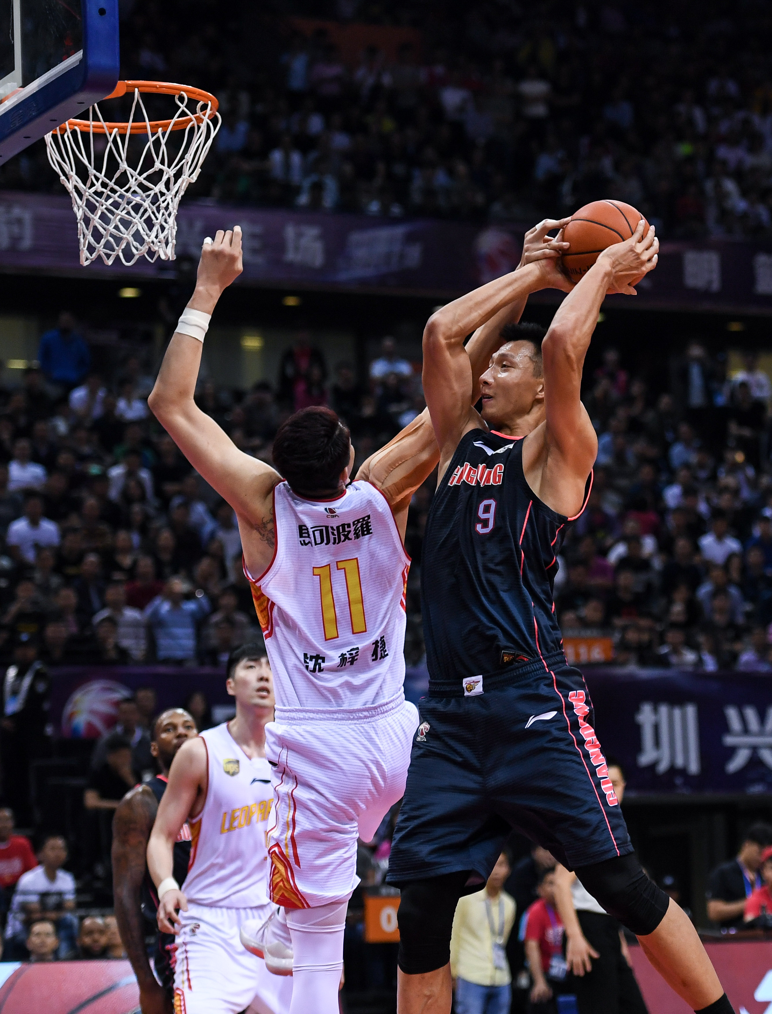 步有目共睹 步有目共睹