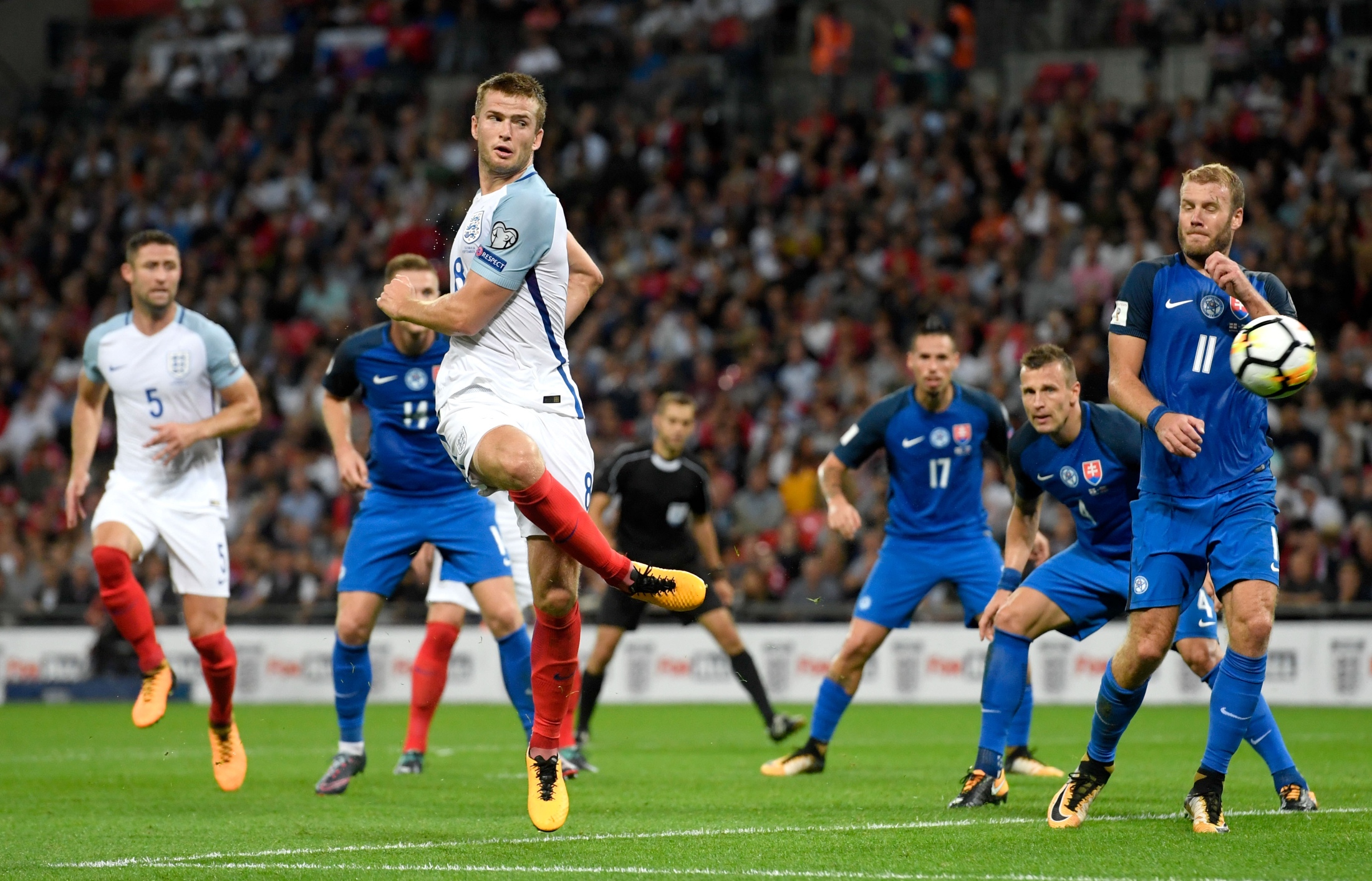 比赛中则显 比赛中则显