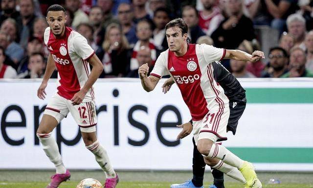 在对阵阿森 在对阵阿森