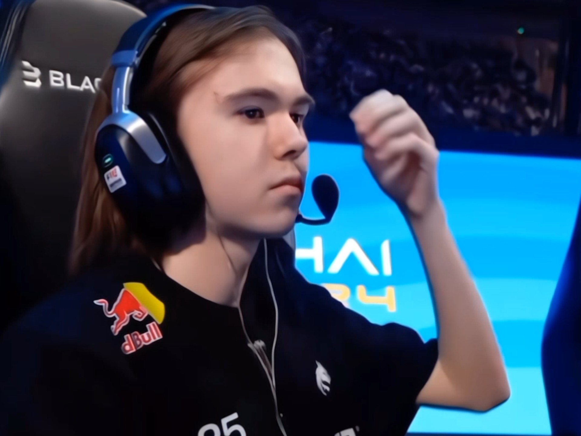 另一方面 另一方面